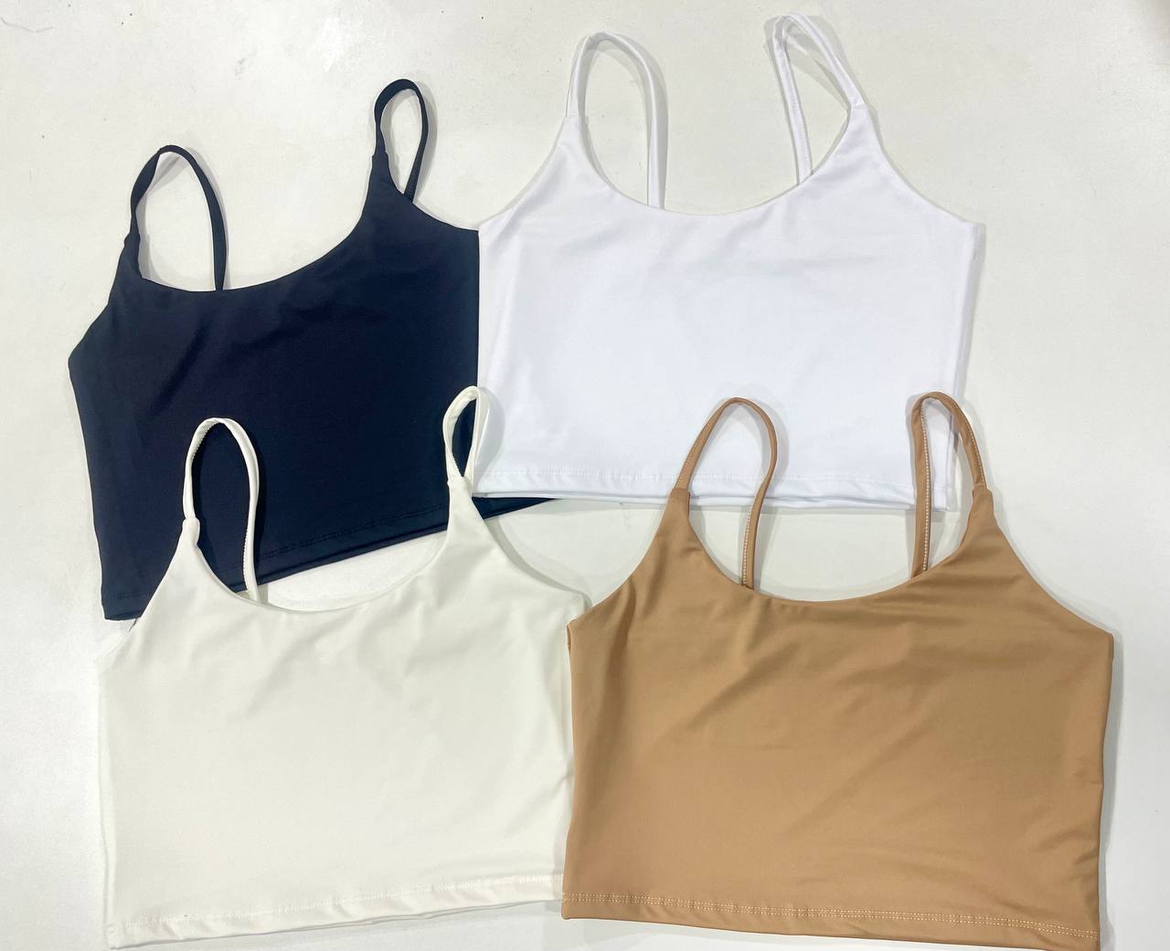 Tops forrados 